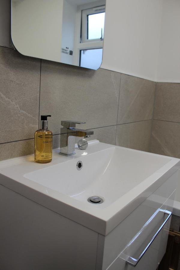 Fabulous One Bedroom Apartment In Ripon City Centre 외부 사진